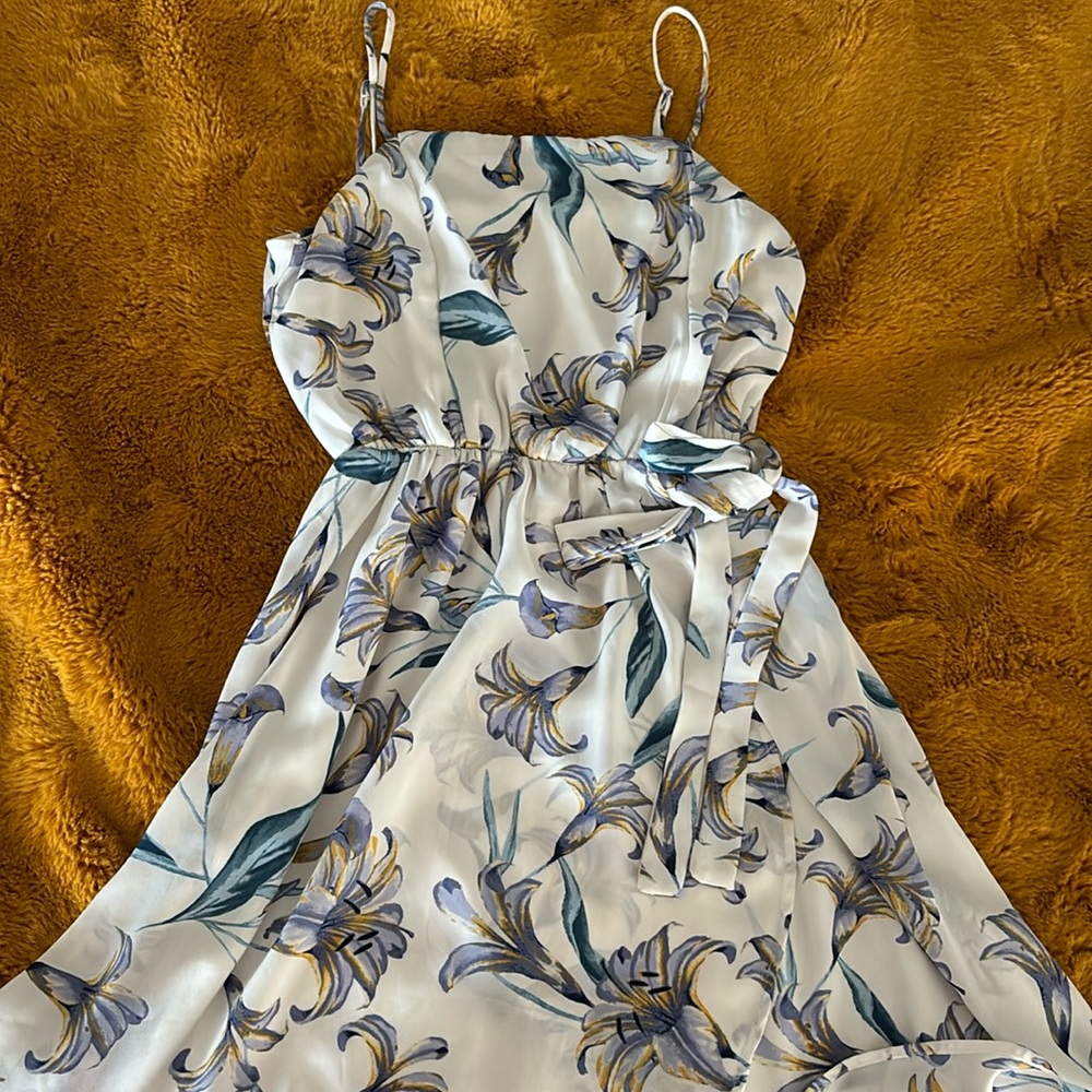 Spaghetti strap floral dress